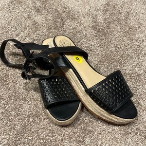Vince Camuto Espadrilles